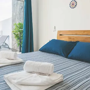 https://casa-monterrey.in-canary-islands.com